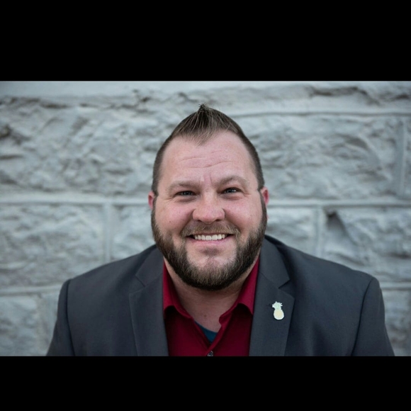 Meet your Posher, Joshua - Picture 1 of 1